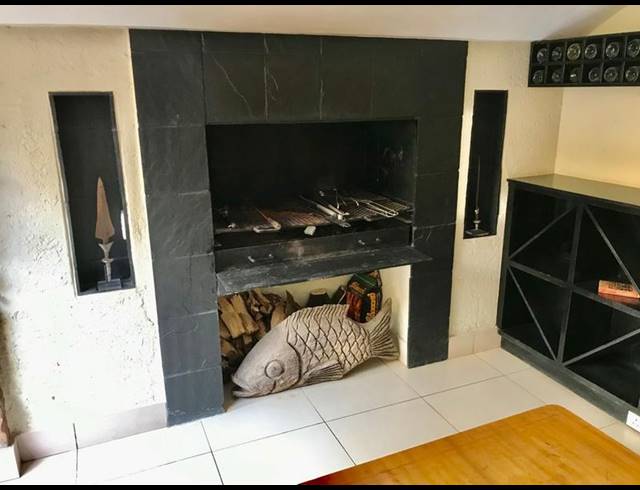 5 BEDROOM PROPERTY TO RENT IN HOUGHTON